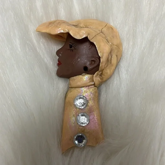 Hand Design Face Brooch Pendant